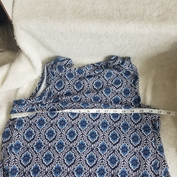 Loft Dress - Picture 5 of 6